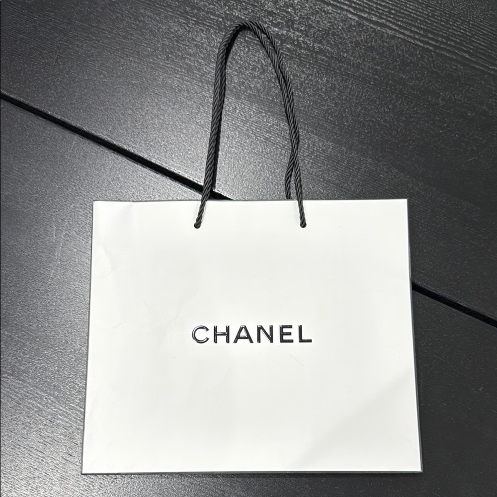 Chanel Classic White Shopping Gift Display Bag